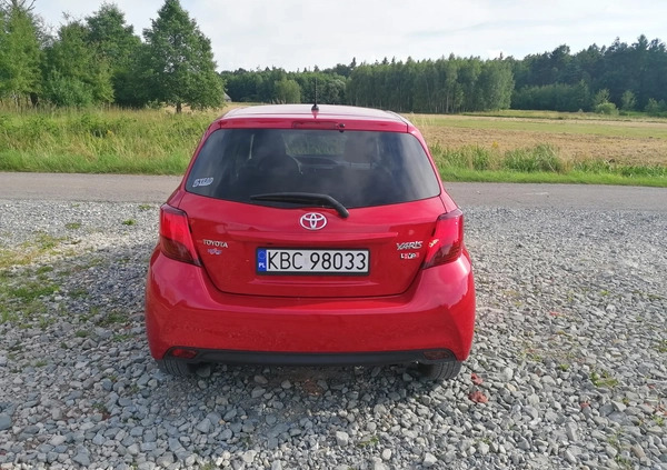 Toyota Yaris cena 37900 przebieg: 155000, rok produkcji 2016 z Bochnia małe 254